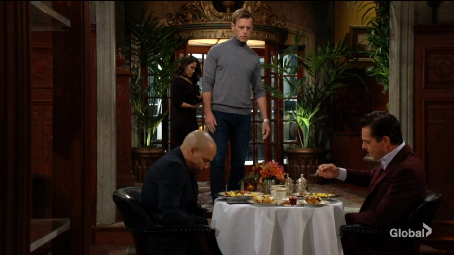 tucker with his son and billy athletic club Y&R recaps soapsspoilers
